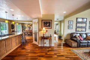 Picture of room with hardwood floors